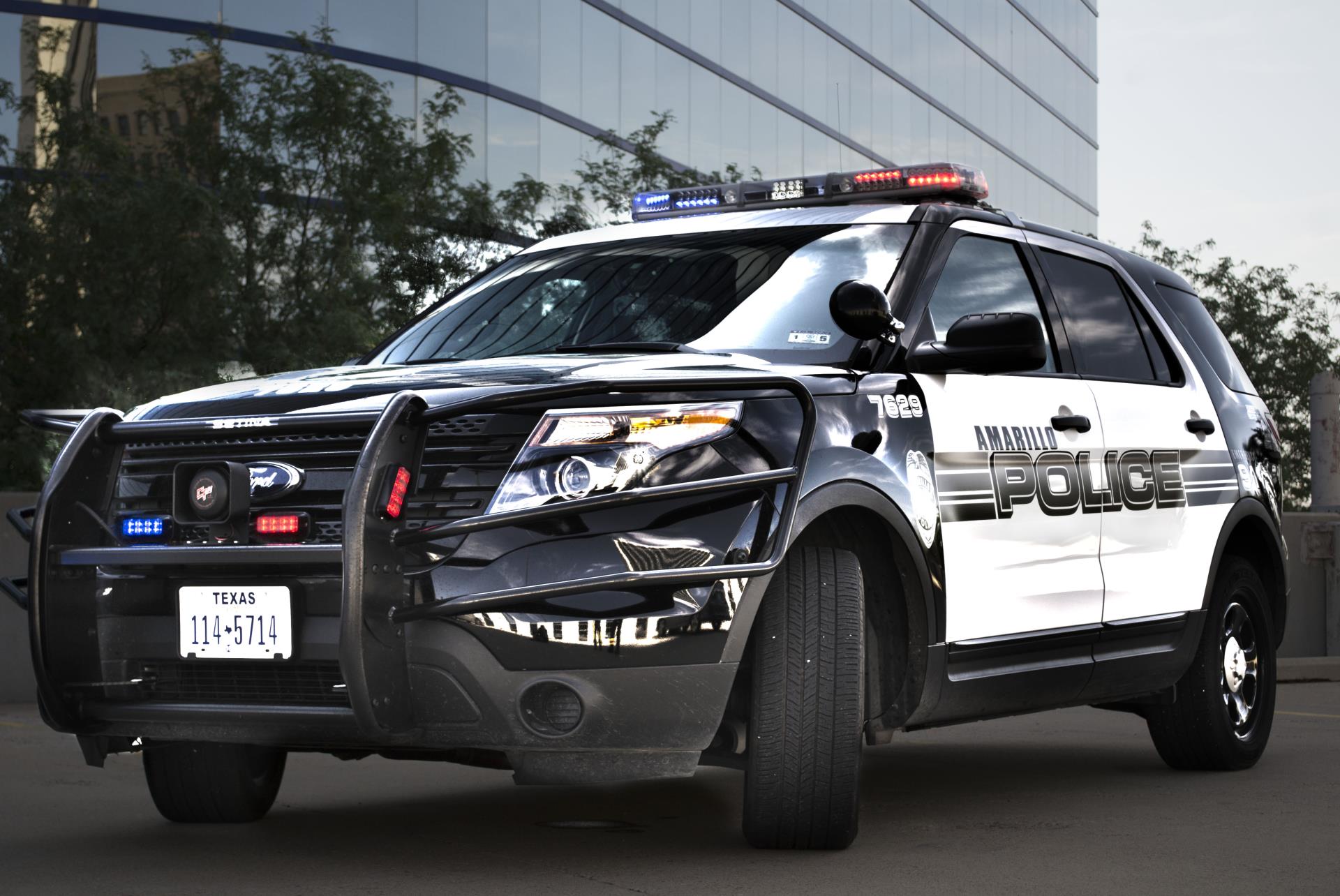 PoliceSUV (2)